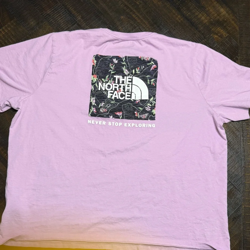 The North Face Women's Crew Tee in Light Pink with White Logo - Picture 3 of 4